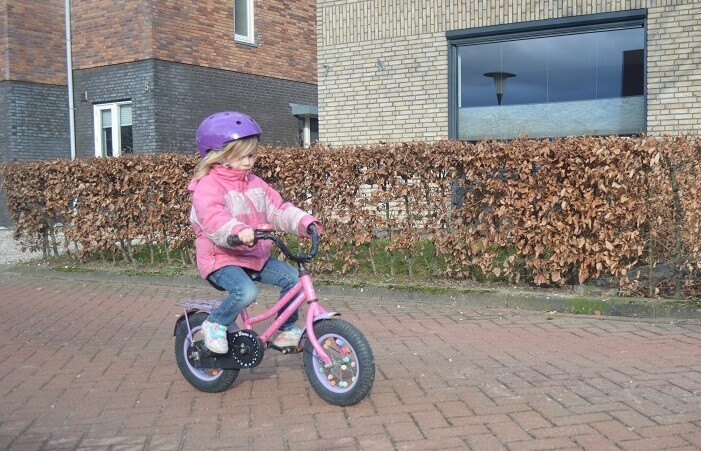 interieur naar voren gebracht Verlaten Leren fietsen zonder zijwieltjes: hoe en wanneer? | Website4Mama.nl